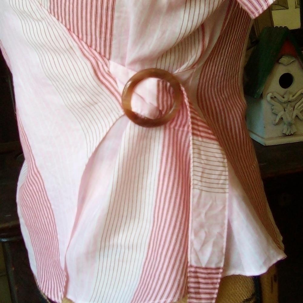 Harper Heritage/Francesca's Collection Red and Cream Striped Wrap Top - Picture 5 of 8